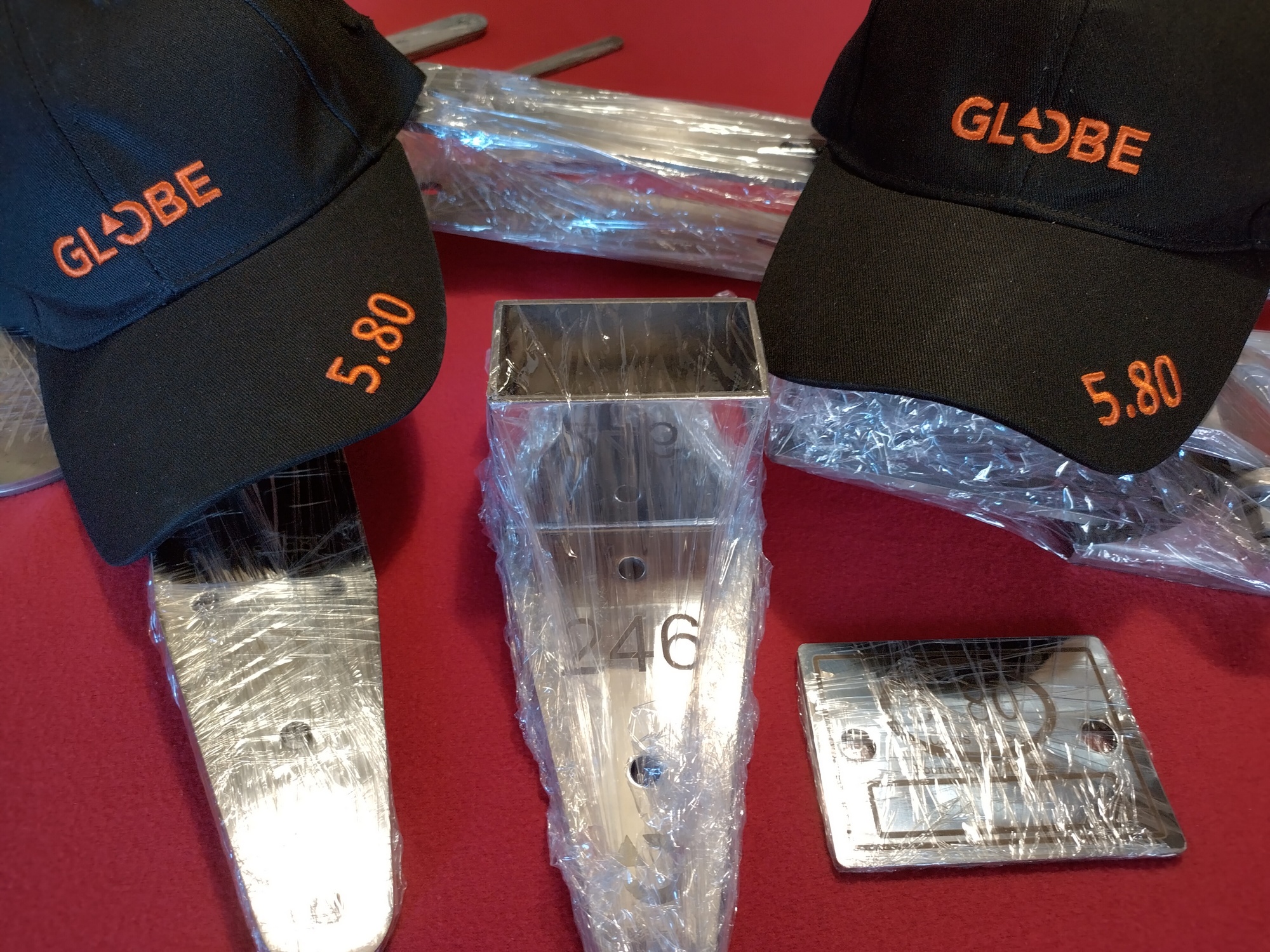 Ensemble des pieces inox polies pour le ClassGlobe