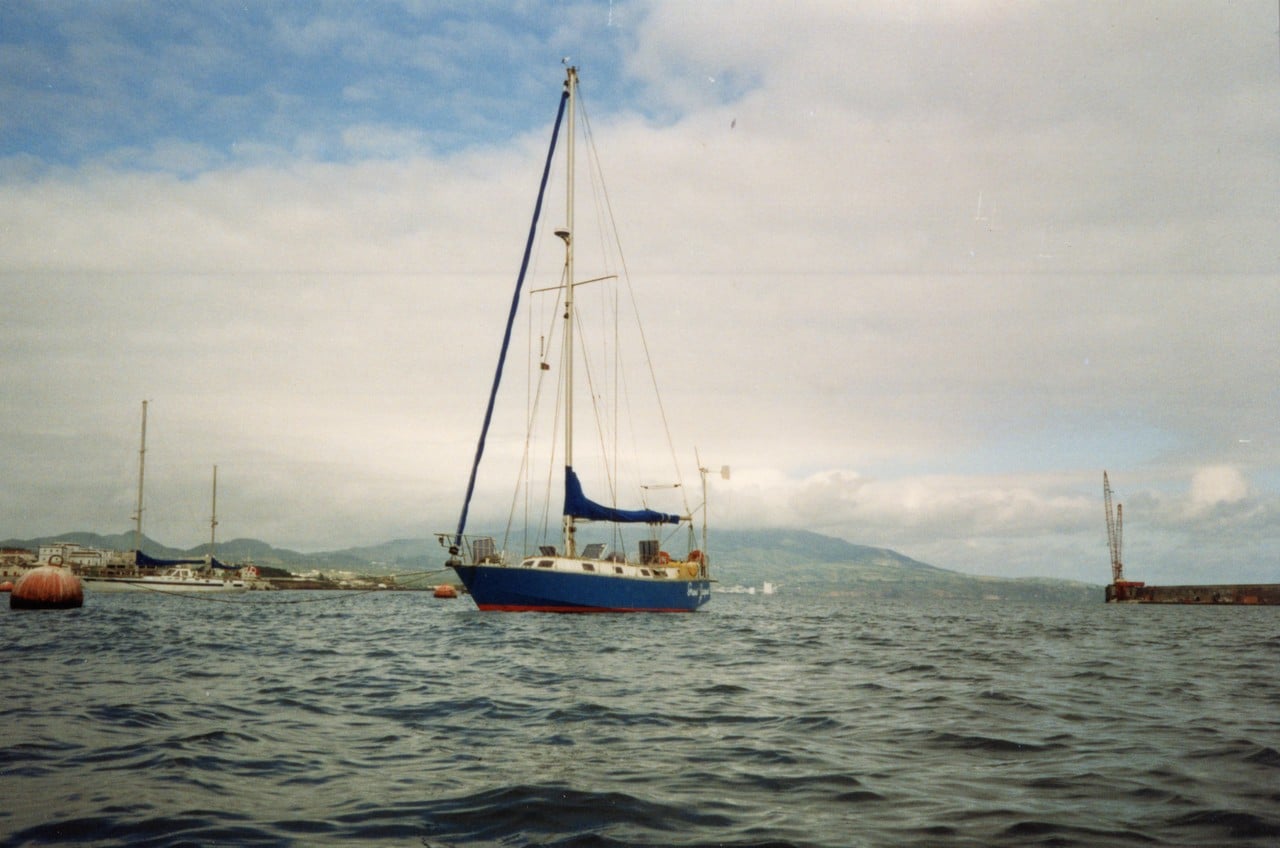 Au mouillage aux Açores (Punta Delgada)